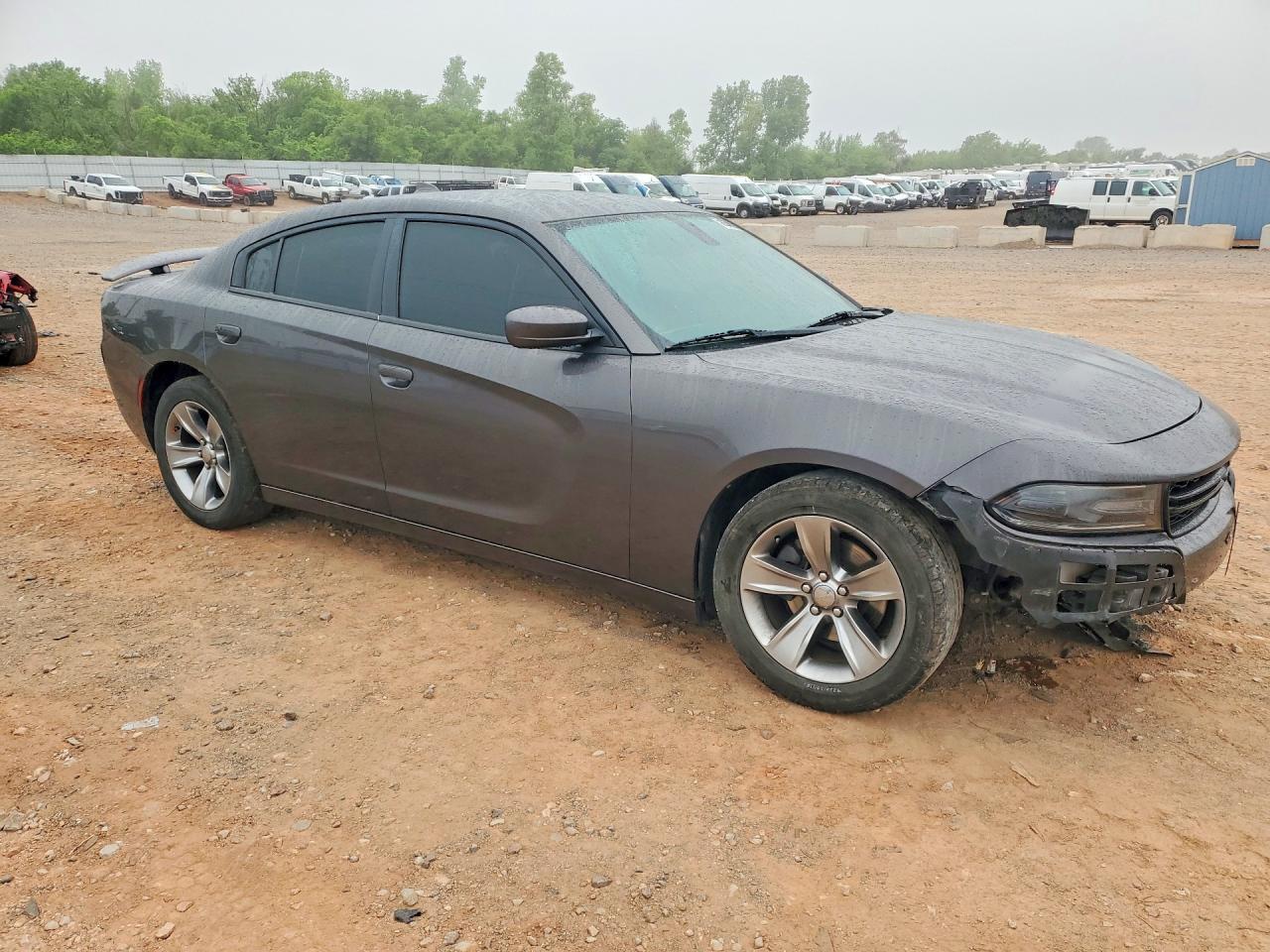 2016 Dodge Charger Sxt - zdjęcie 4
