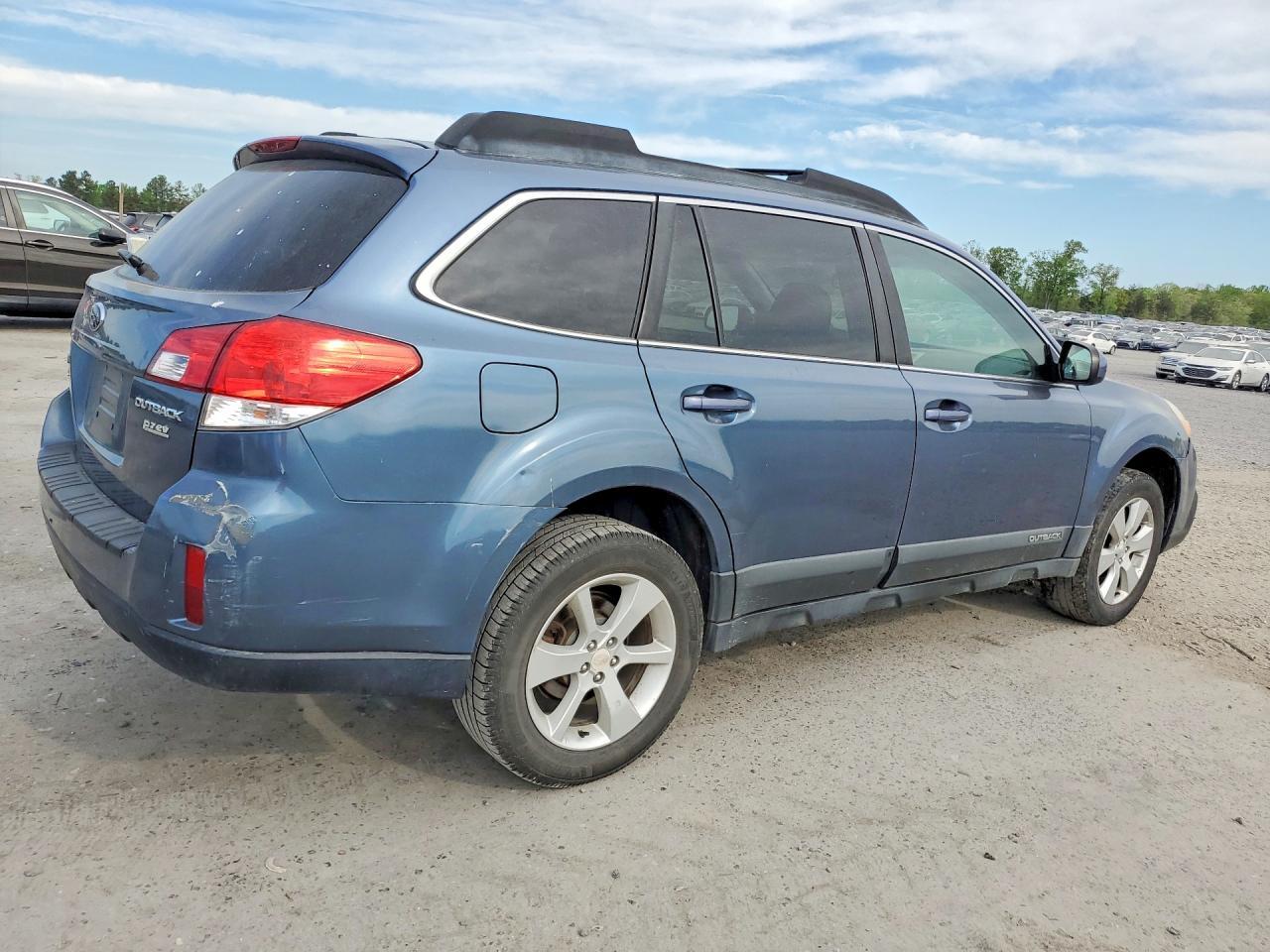 2013 Subaru Outback 2.5I Premium - zdjęcie 3
