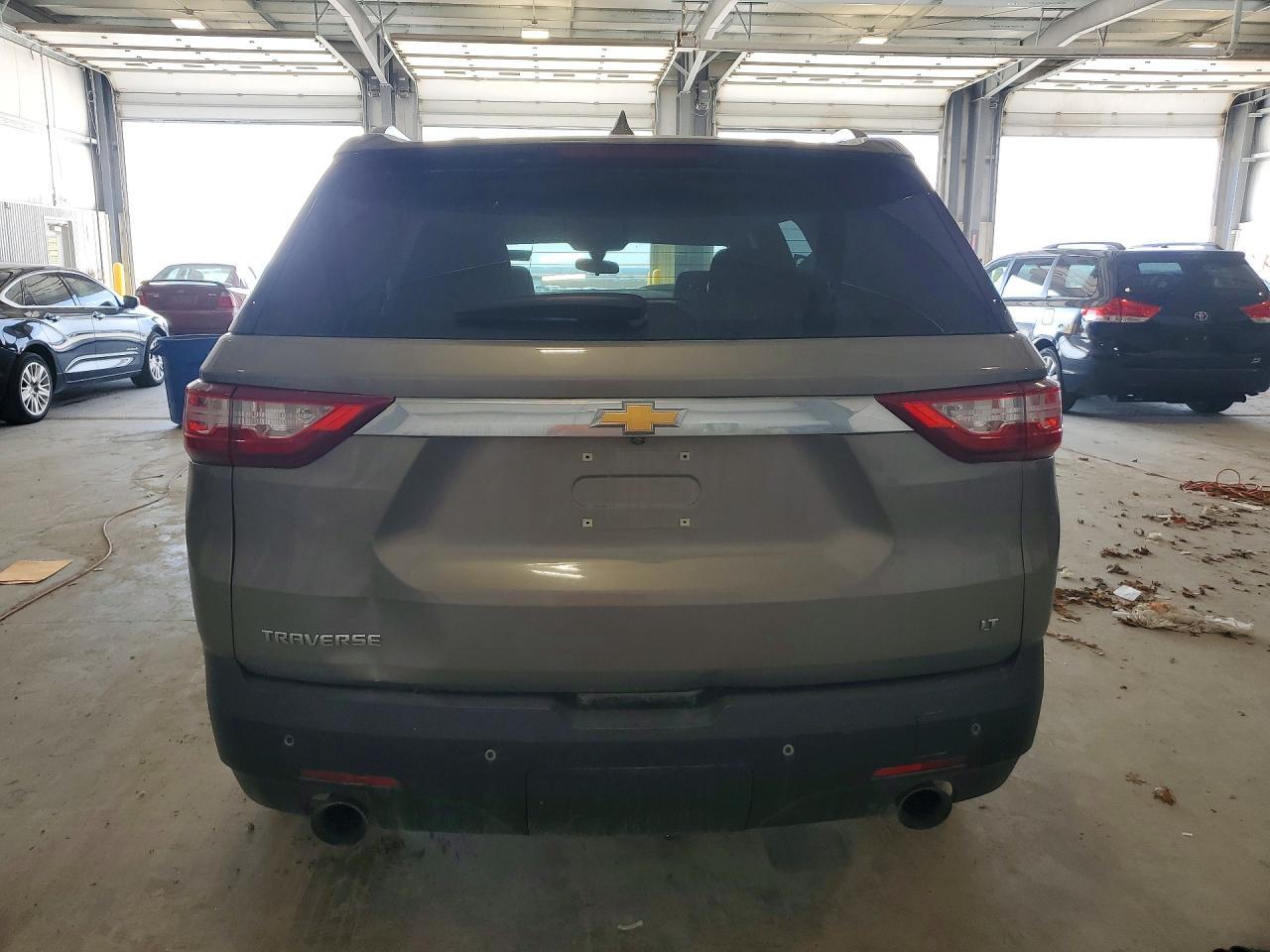 2018 Chevrolet Traverse Lt - zdjęcie 6