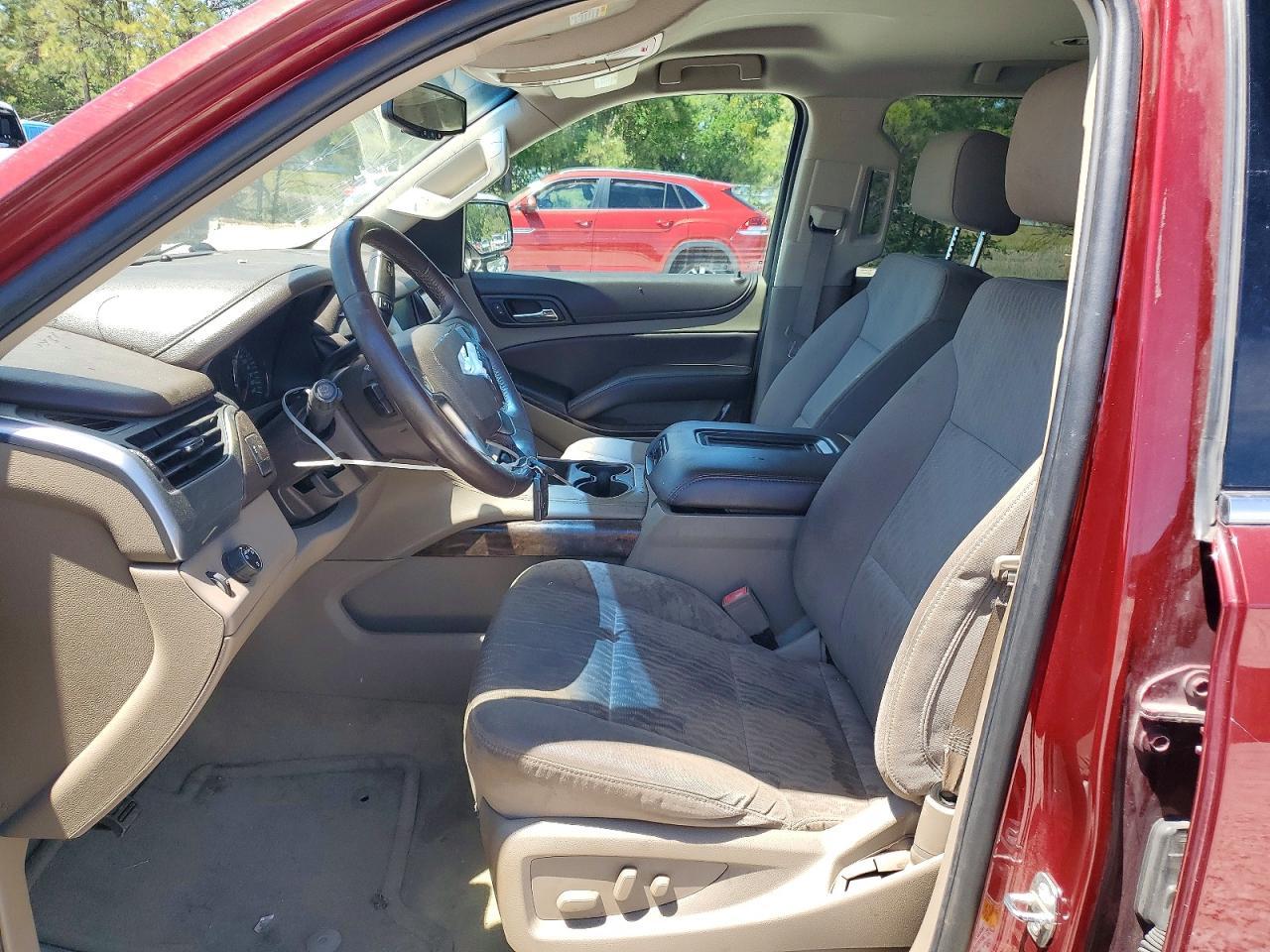 2016 Chevrolet Tahoe C1500 Ls - zdjęcie 7