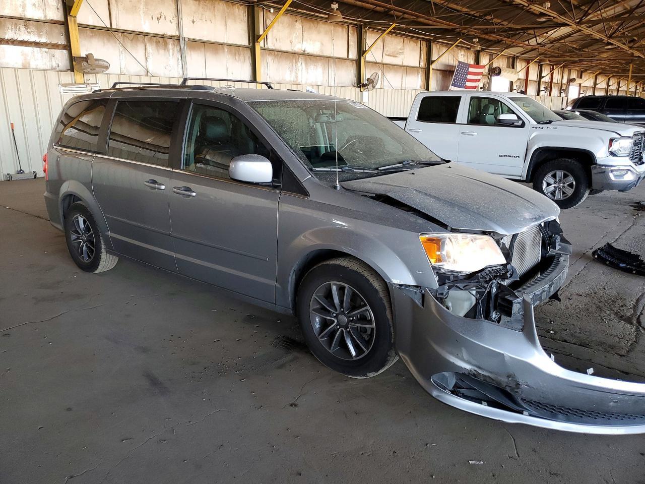2017 Dodge Grand Caravan Sxt - zdjęcie 4