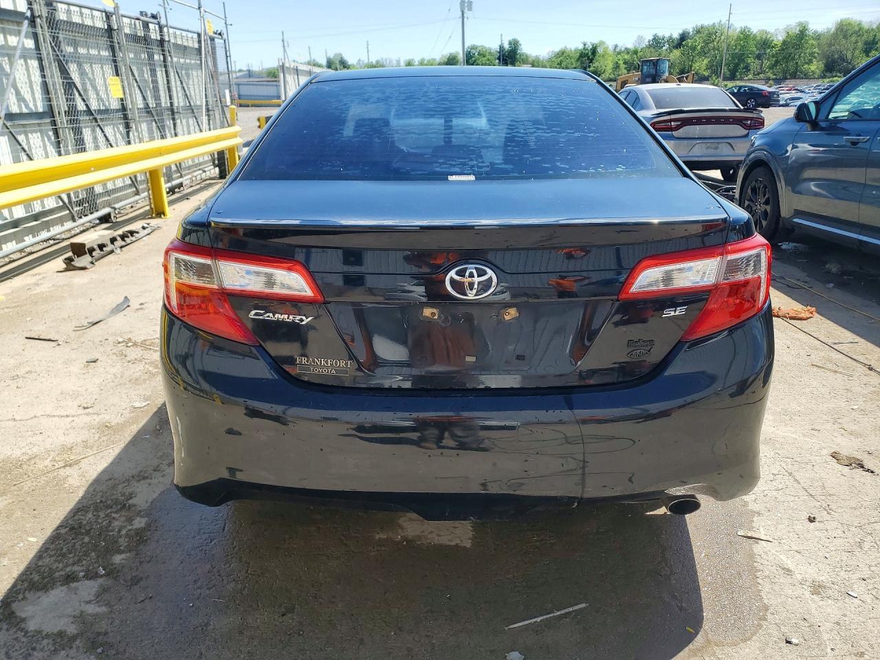 2013 Toyota Camry Se - zdjęcie 6