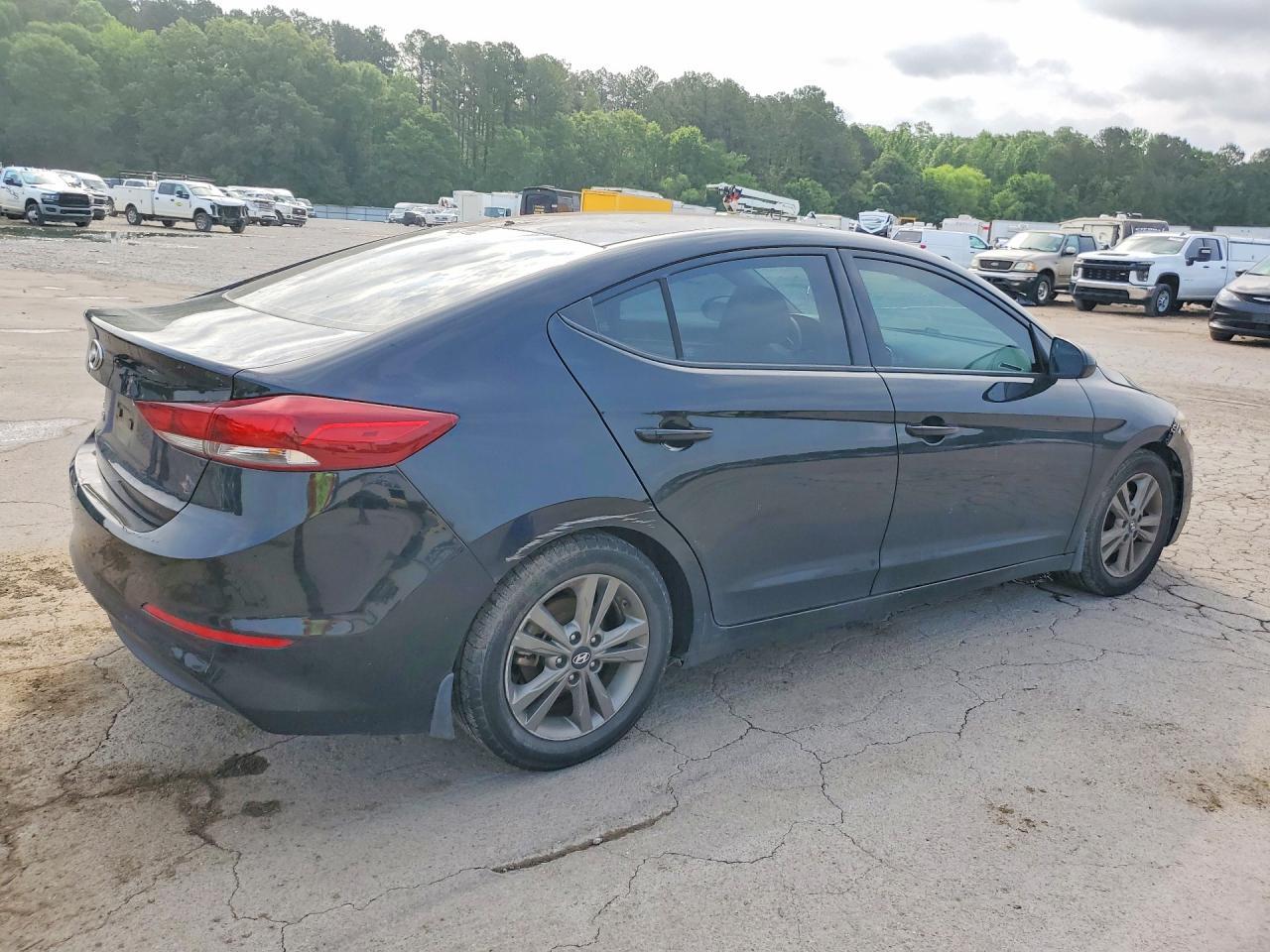 2018 Hyundai Elantra Sel - zdjęcie 3