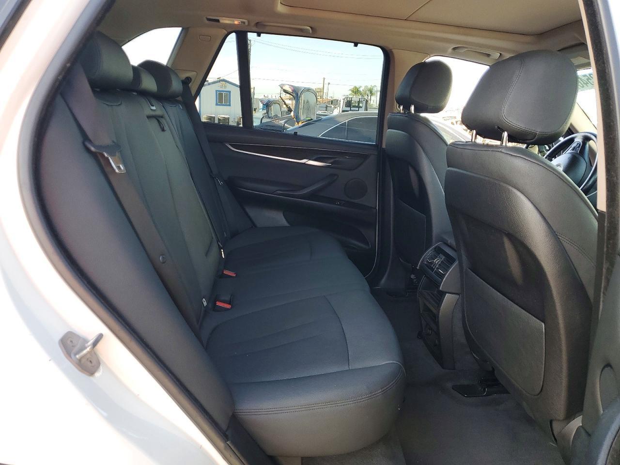 2014 BMW X5 Sdrive35I - zdjęcie 11