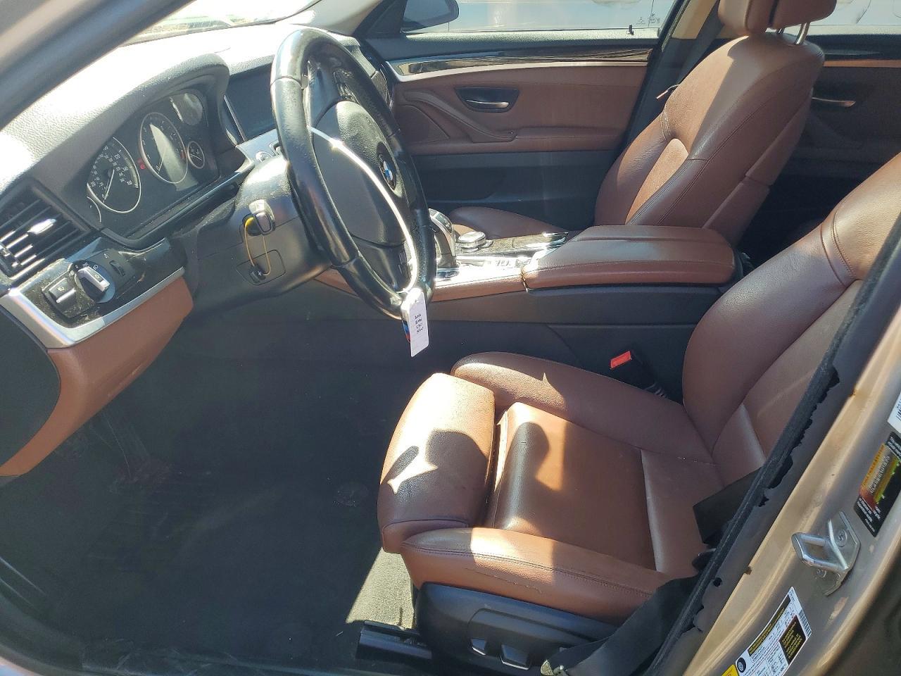 2016 BMW 528 Xi - zdjęcie 7