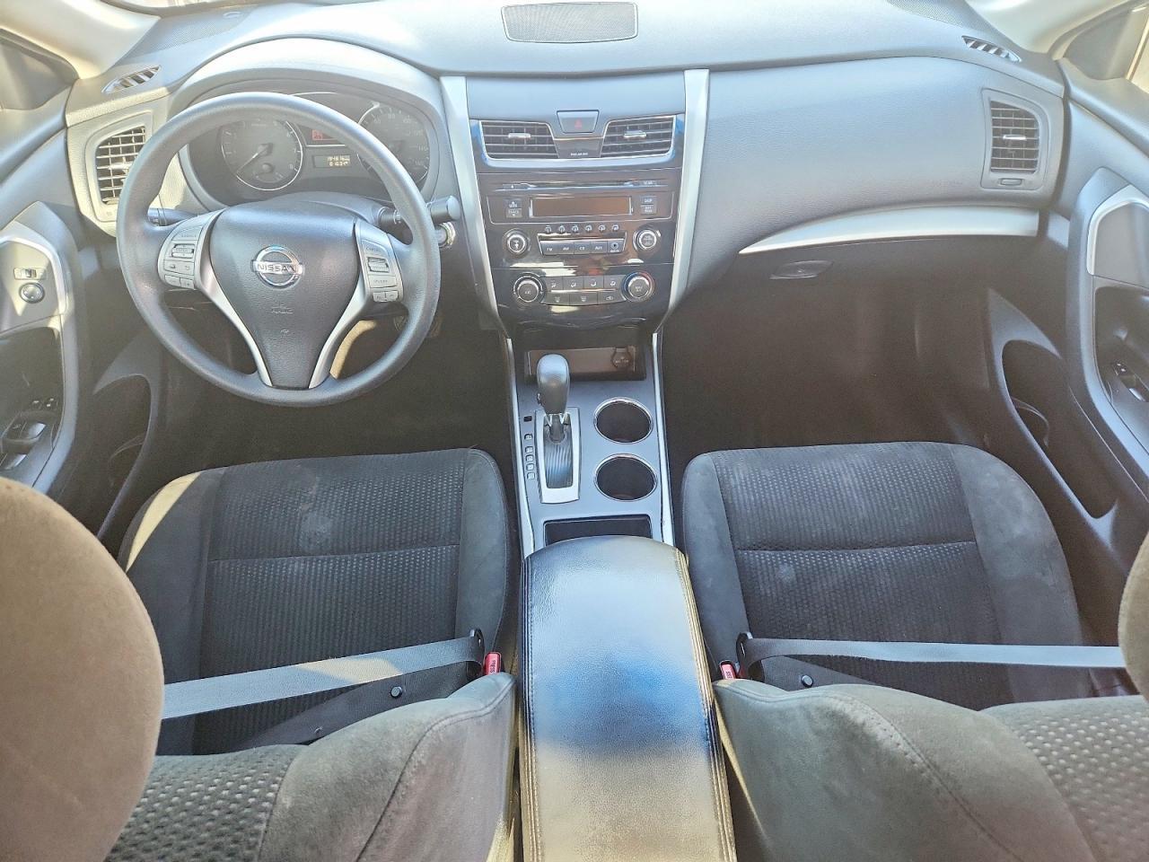 2015 Nissan Altima 2.5 S - zdjęcie 8