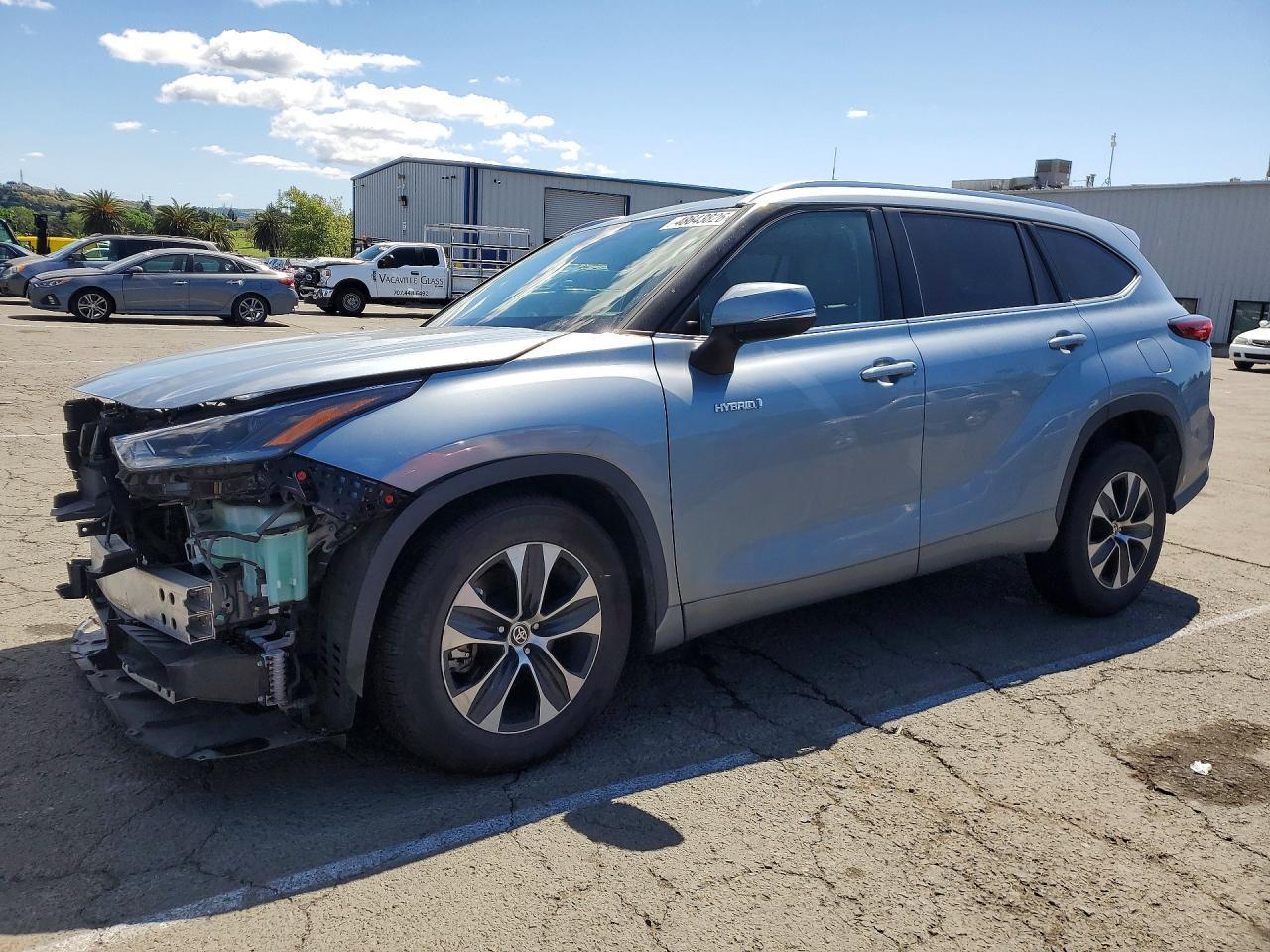 2021 Toyota Highlander Hybrid Xle - zdjęcie główne