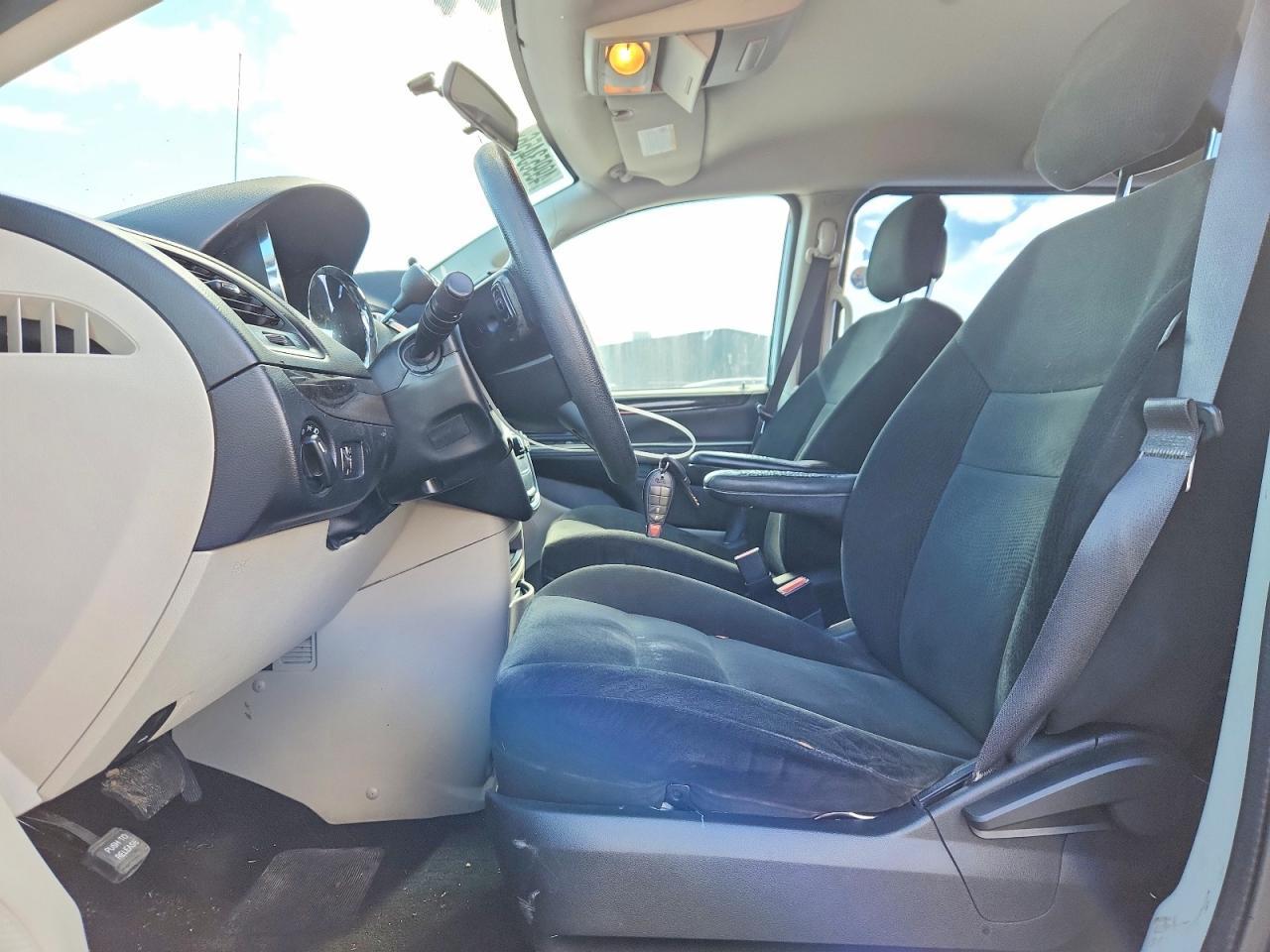 2016 Dodge Grand Caravan Se - zdjęcie 7