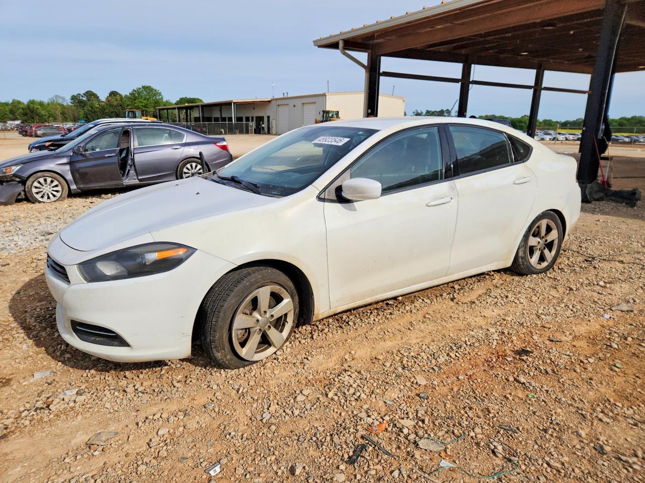 2015 Dodge Dart Sxt - zdjęcie główne