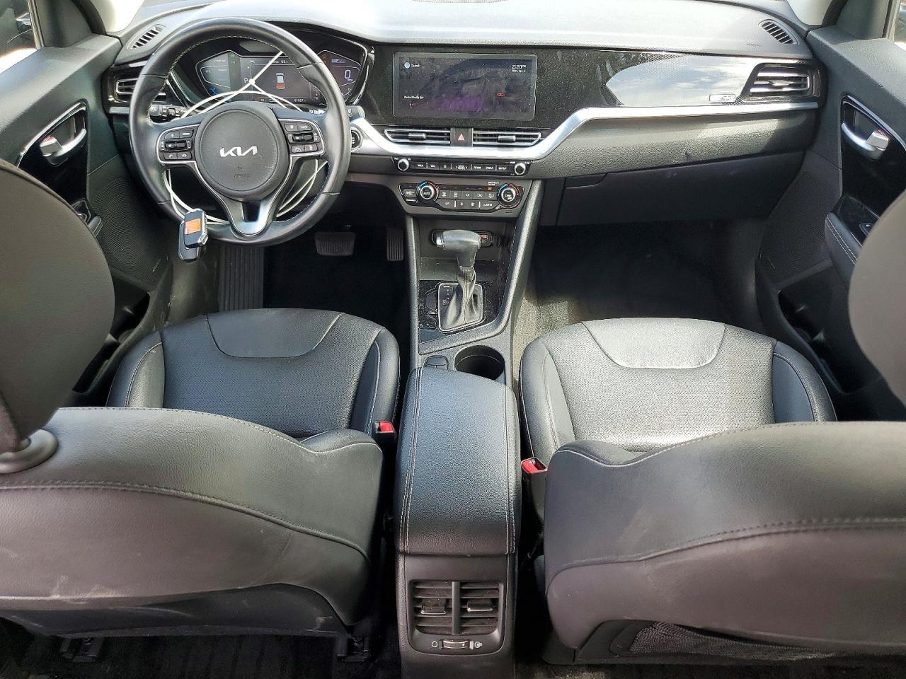 2022 Kia Niro Touring Special Edition - zdjęcie 8