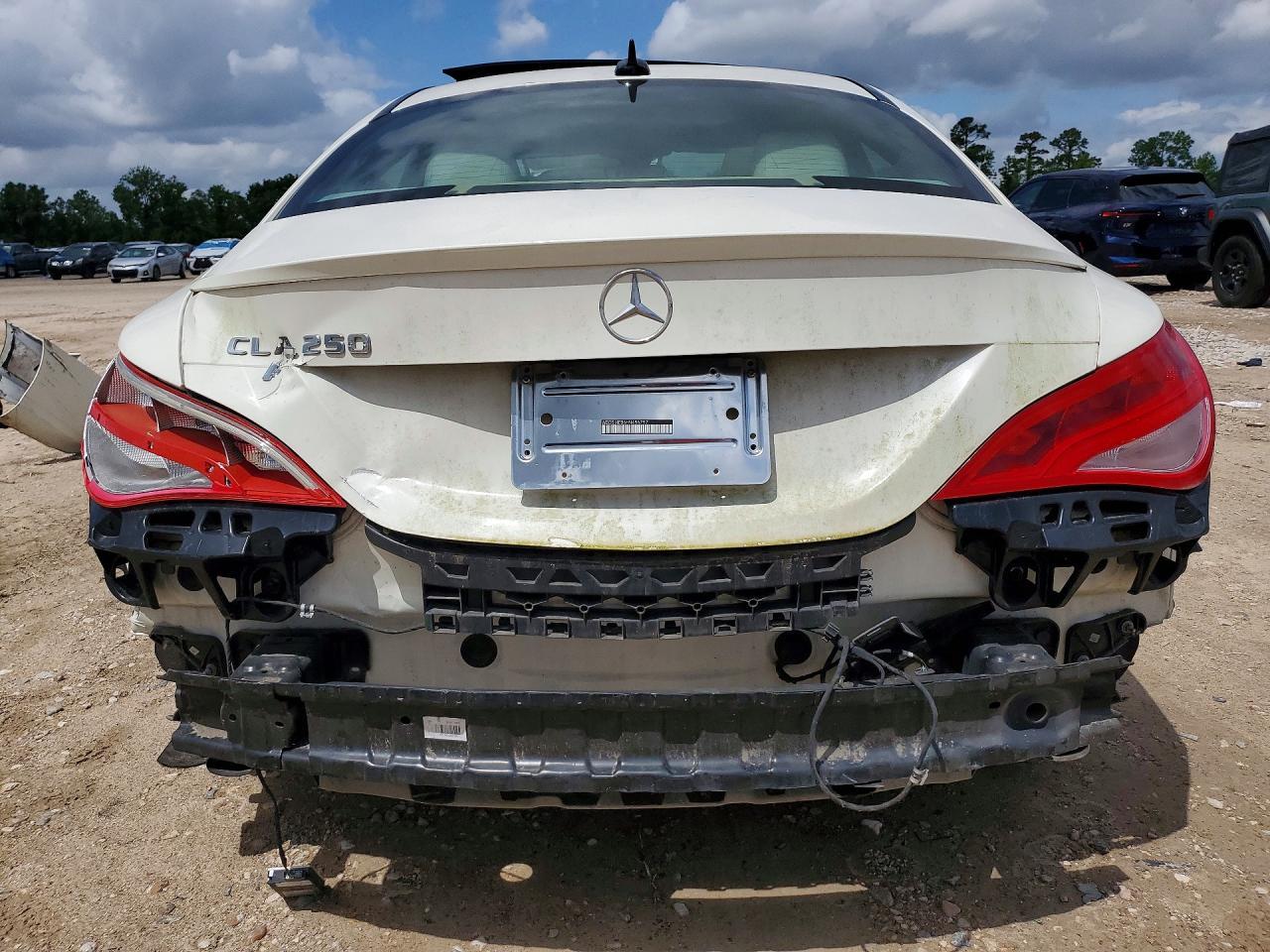 2017 Mercedes Benz C-Class C250 Rwd - zdjęcie 6