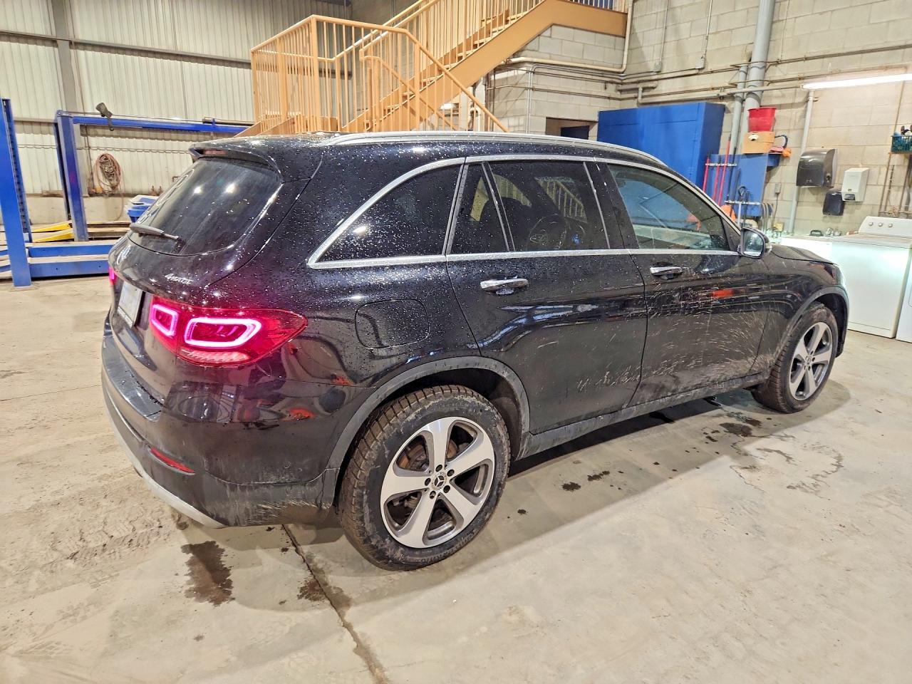 2021 Mercedes Benz Glc 300 4Matic - zdjęcie 3