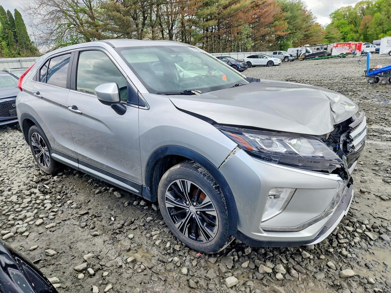 2018 Mitsubishi Eclipse - zdjęcie 4