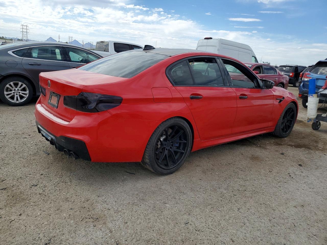 2020 BMW M5 Base - zdjęcie 3