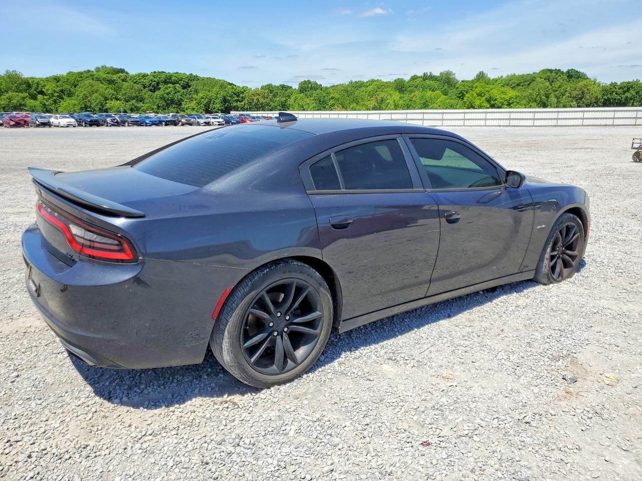 2016 Dodge Charger R - zdjęcie 3
