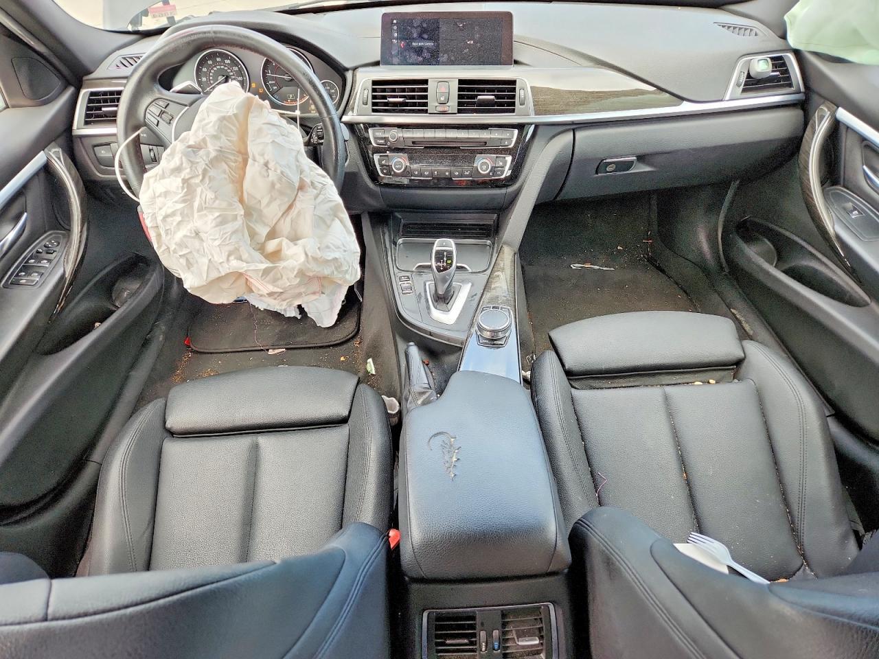 2018 BMW 330 I - zdjęcie 8