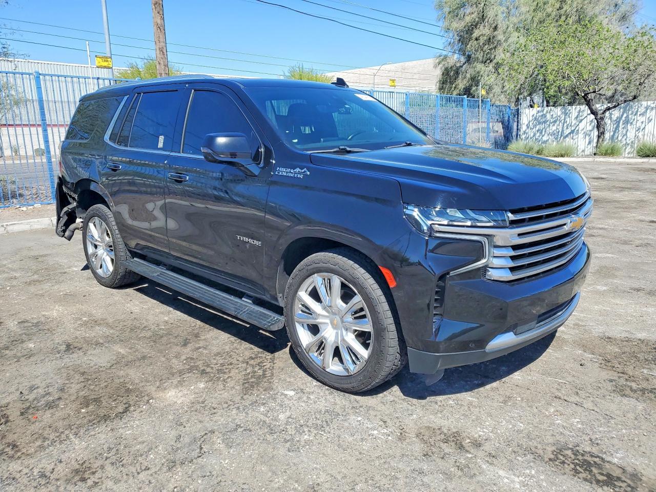 2021 Chevrolet Tahoe C1500 High Country - zdjęcie 4