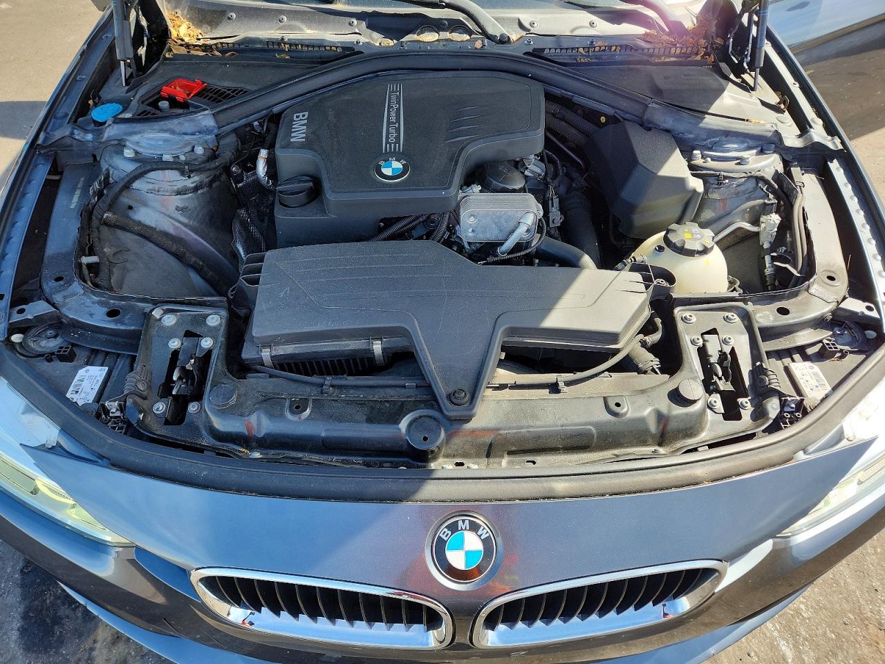 2018 BMW 320 I - zdjęcie 11