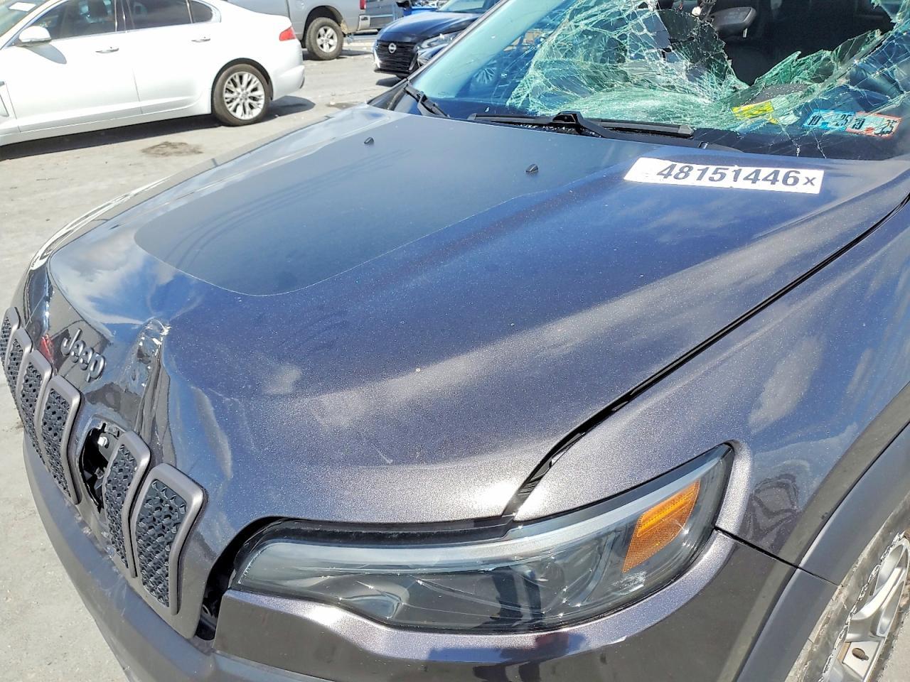 2022 Jeep Cherokee Trailhawk - zdjęcie 12