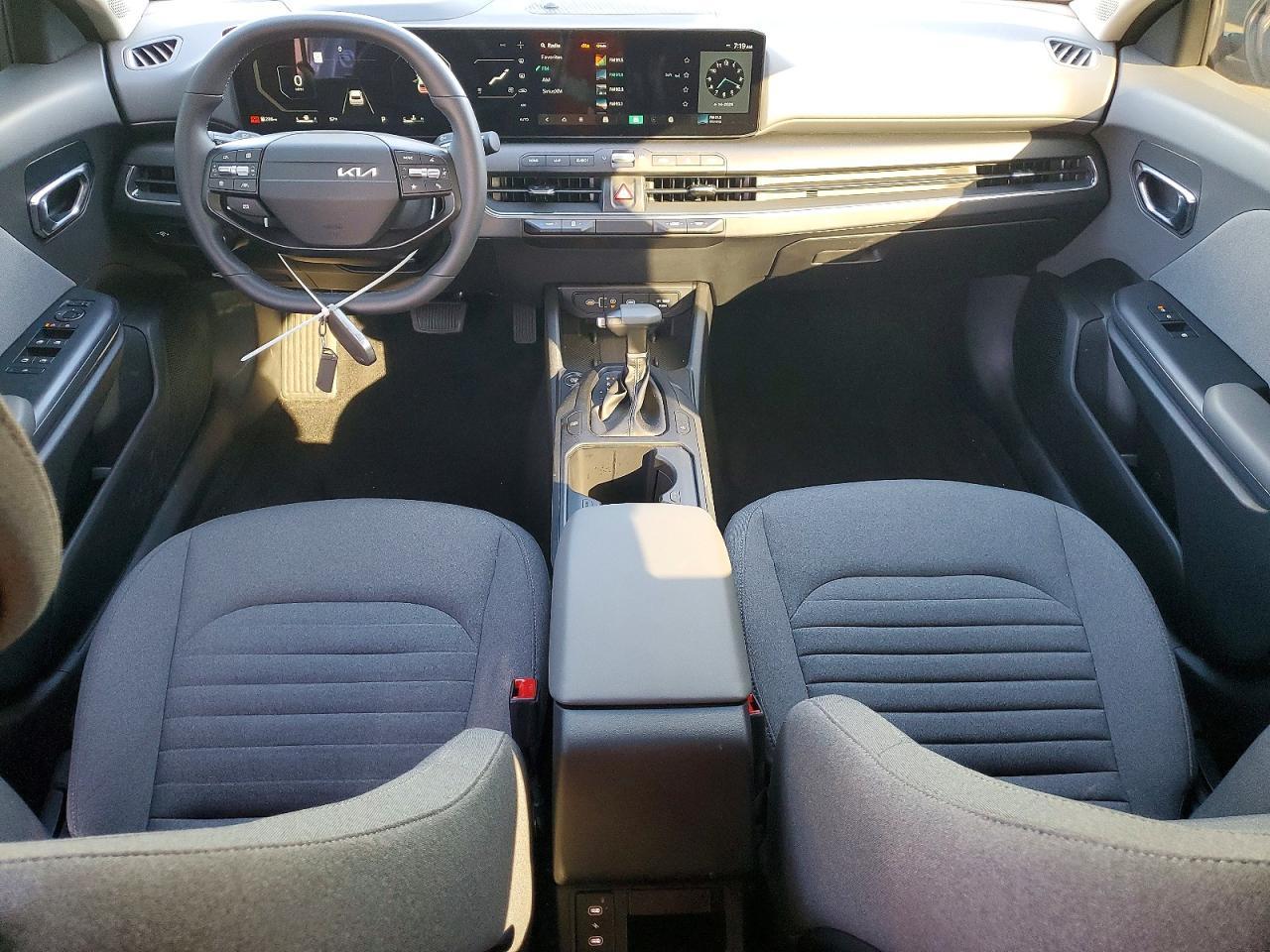 2025 Kia K4 Ex - zdjęcie 8