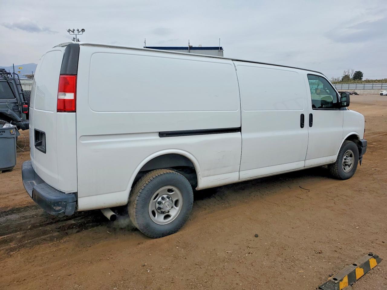 2018 Chevrolet Express G2500 4Lt - zdjęcie 3