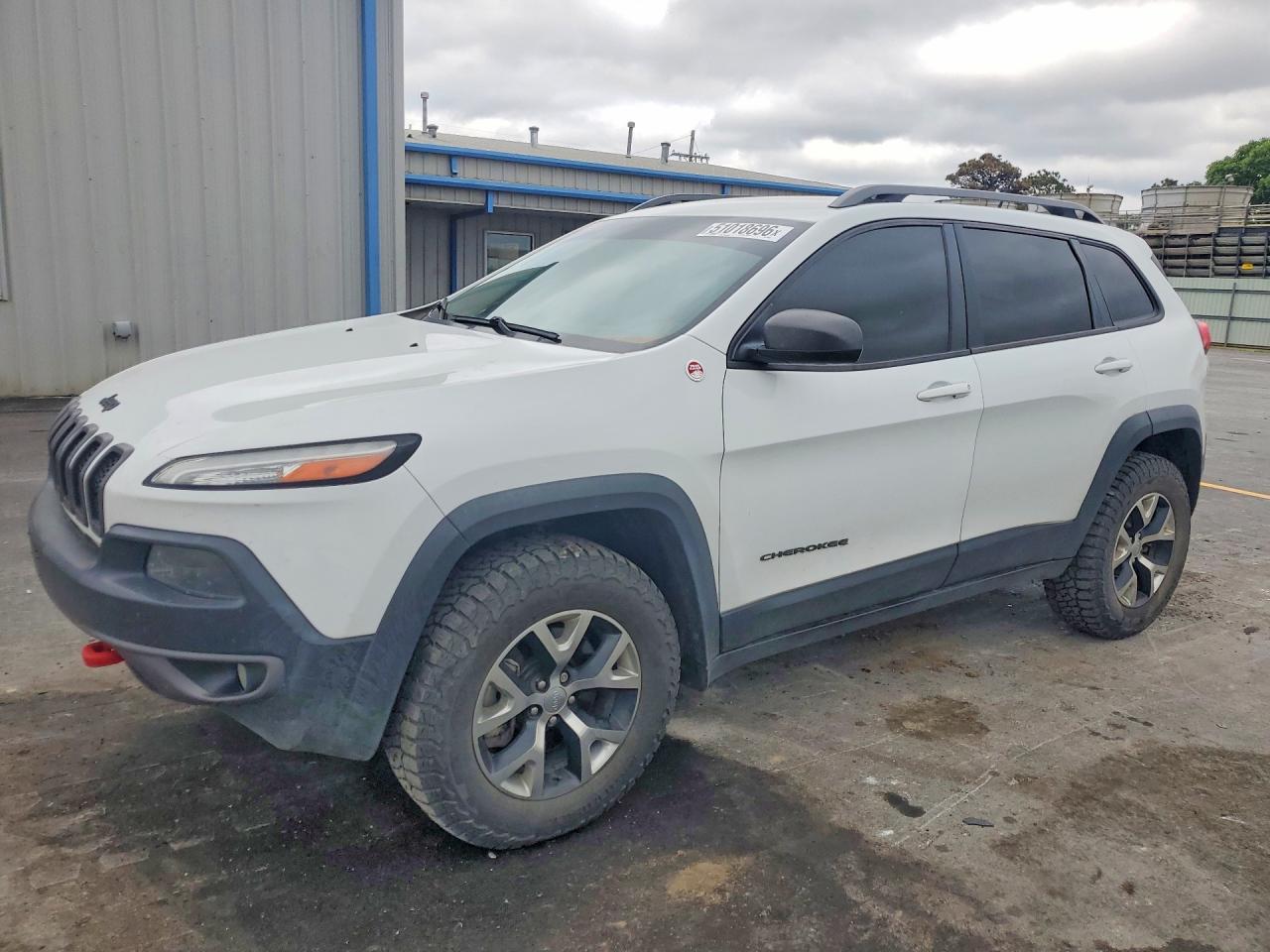 2015 Jeep Cherokee Trailhawk - zdjęcie główne