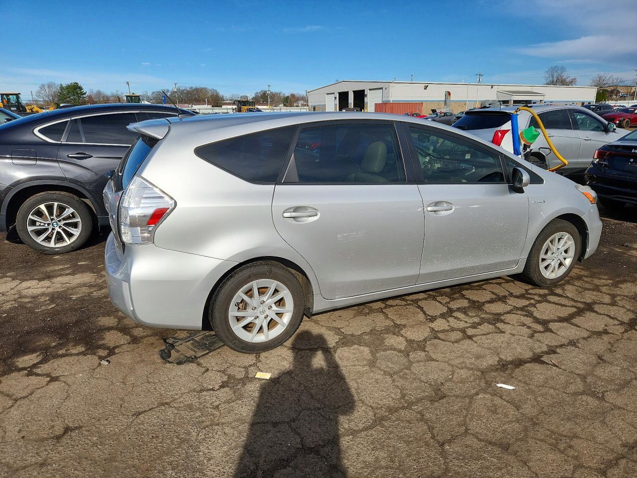 2014 Toyota Prius V Three - zdjęcie 3