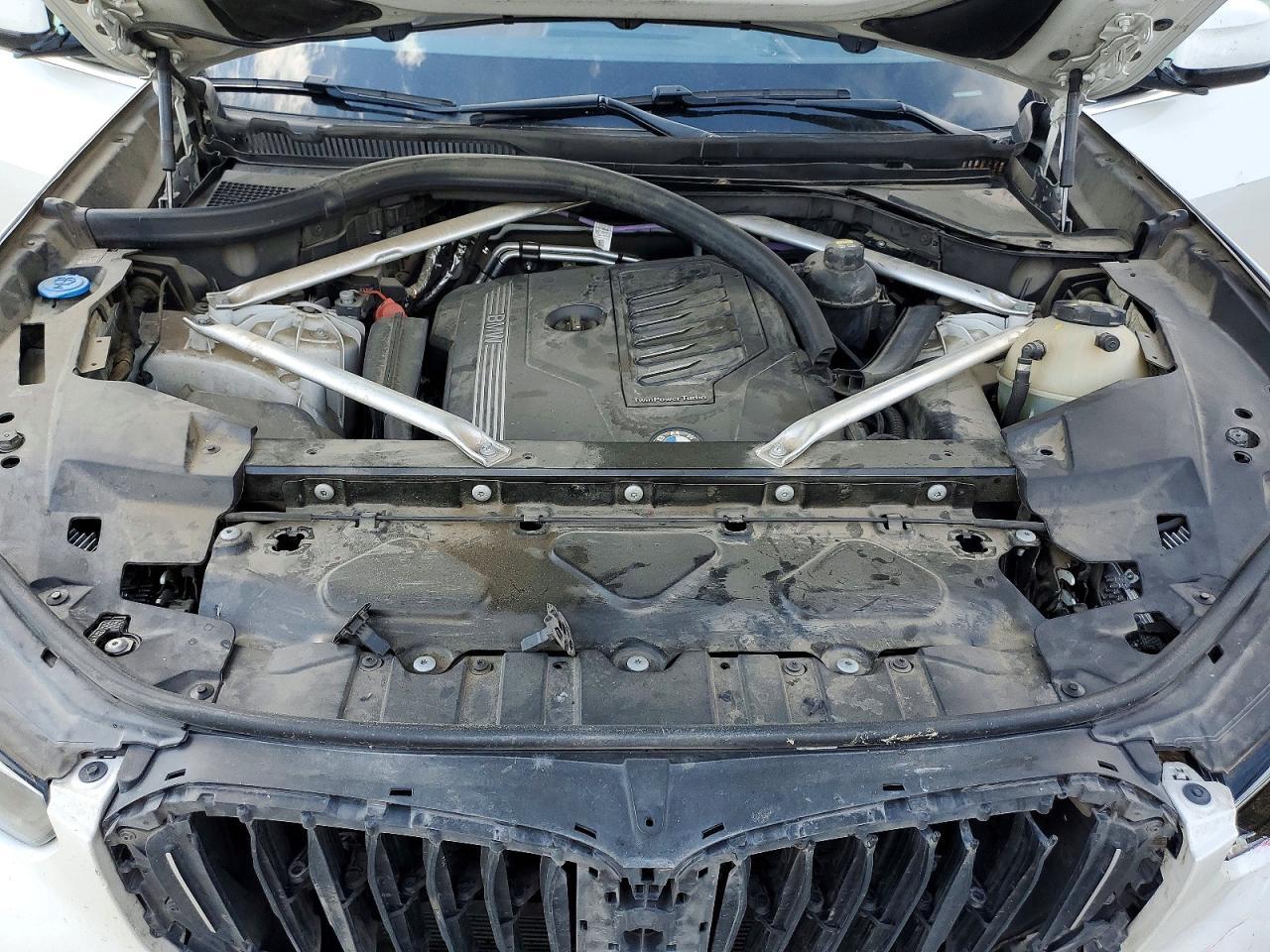 2021 BMW X5 - zdjęcie 12