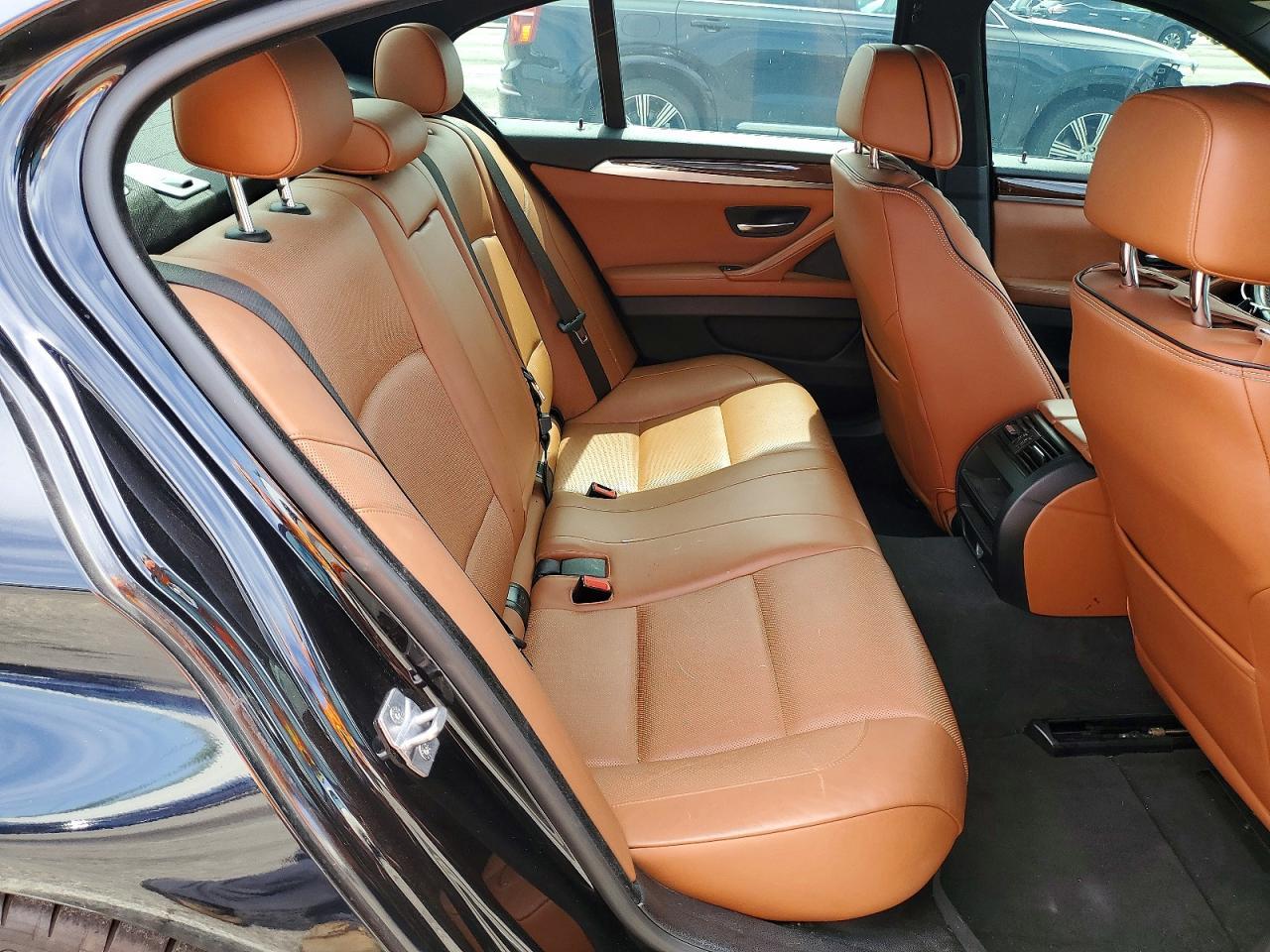 2014 BMW 550 I - zdjęcie 10