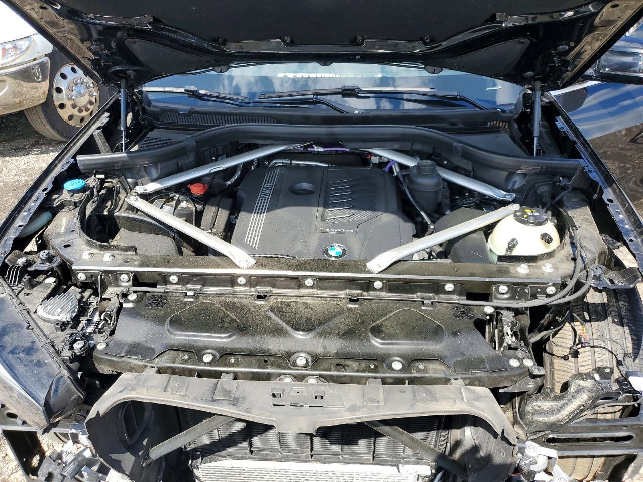 2023 BMW X5 xDrive40I - zdjęcie 12