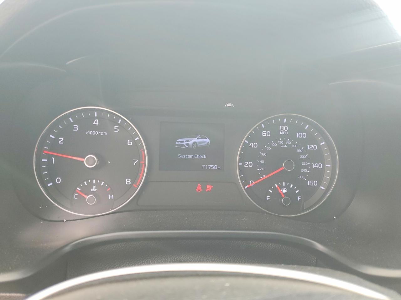 2021 Kia Forte Lxs - zdjęcie 9