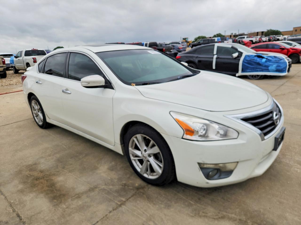 2013 Nissan Altima 2.5 - zdjęcie 4