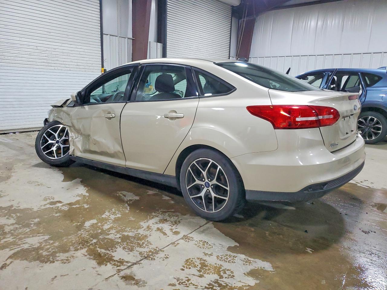 2018 Ford Focus Se - zdjęcie 2