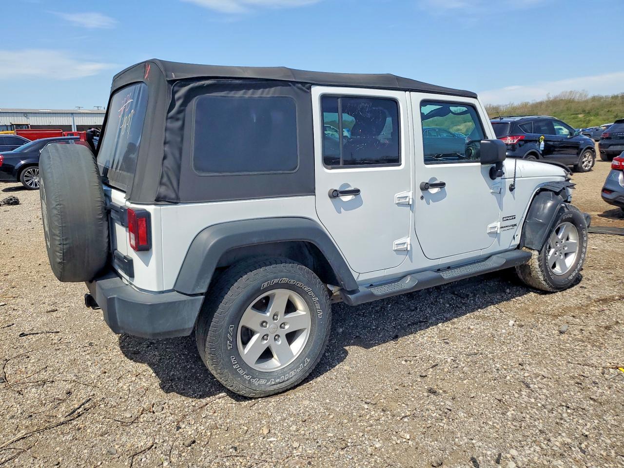 2018 Jeep Wrangler Unlimited Sport - zdjęcie 3