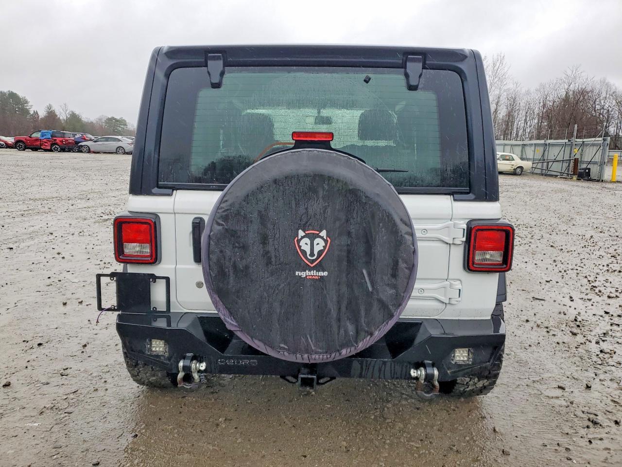 2020 Jeep Wrangler Sport - zdjęcie 6