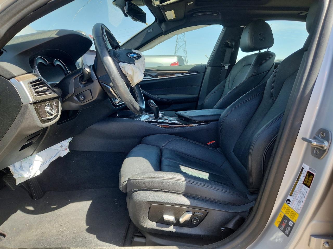 2019 BMW 530E - zdjęcie 7