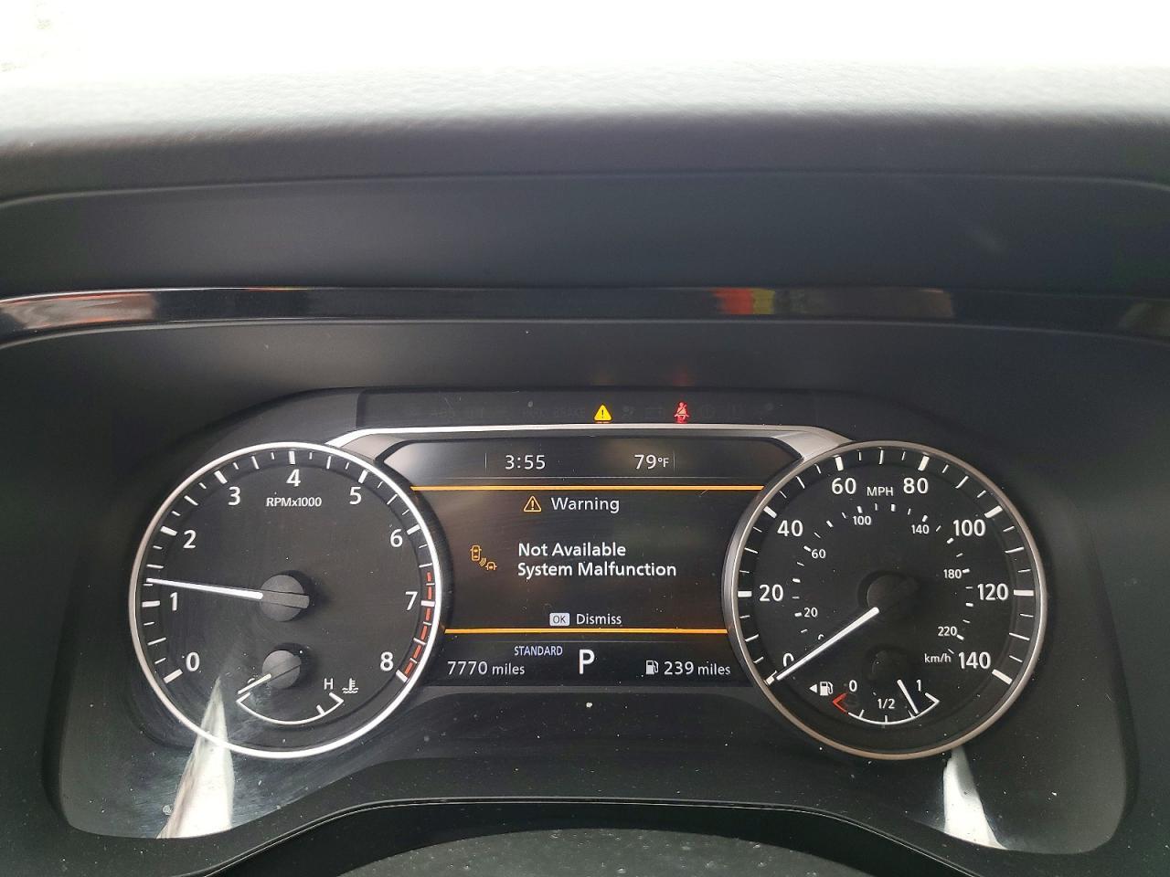 2025 Nissan Pathfinder Sl - zdjęcie 9