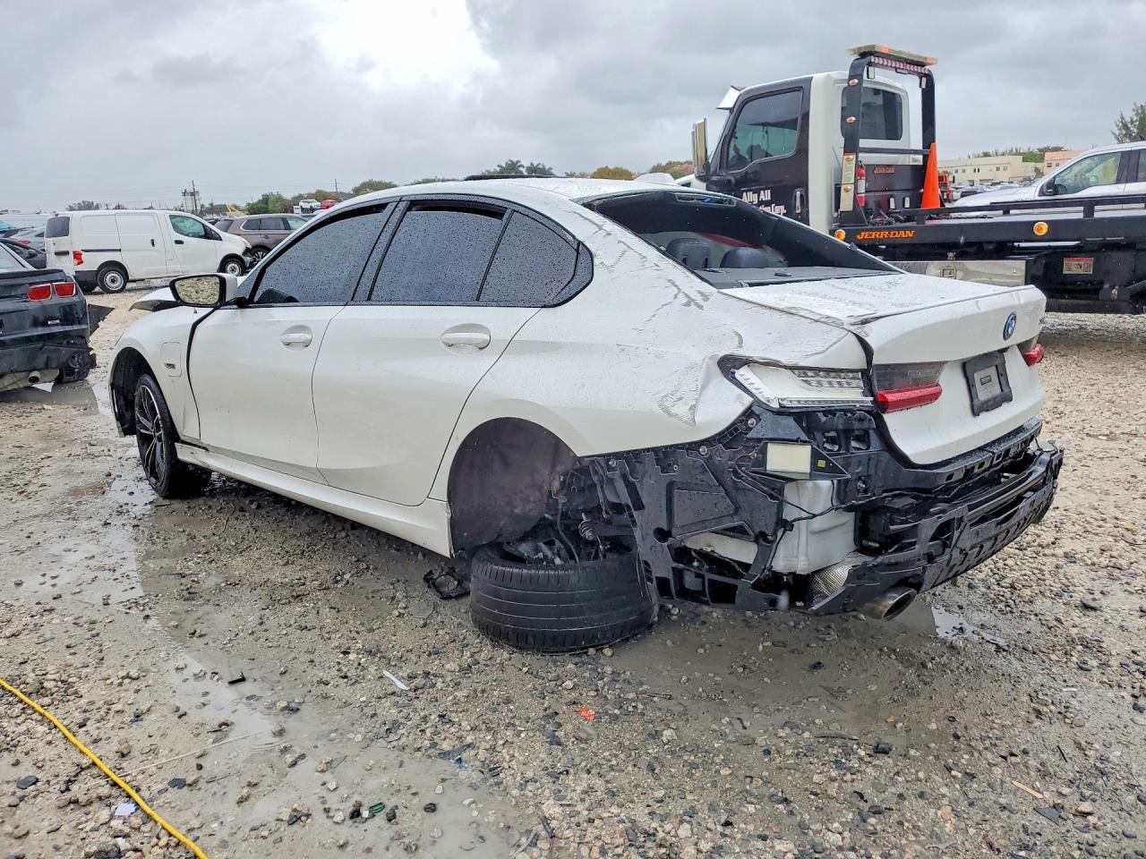 BMW Seria 3 - zdjęcie 2