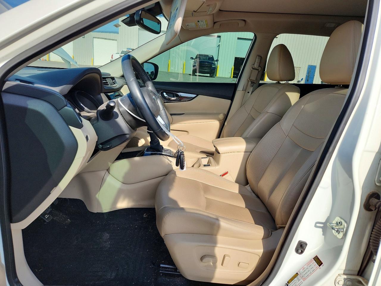 2017 Nissan Rogue - zdjęcie 7