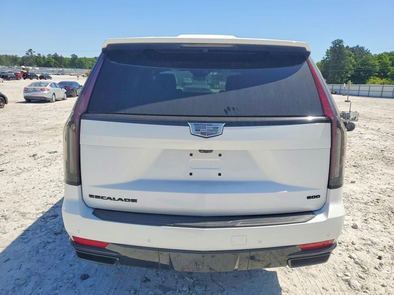 2022 Cadillac Escalade Sport - zdjęcie 6