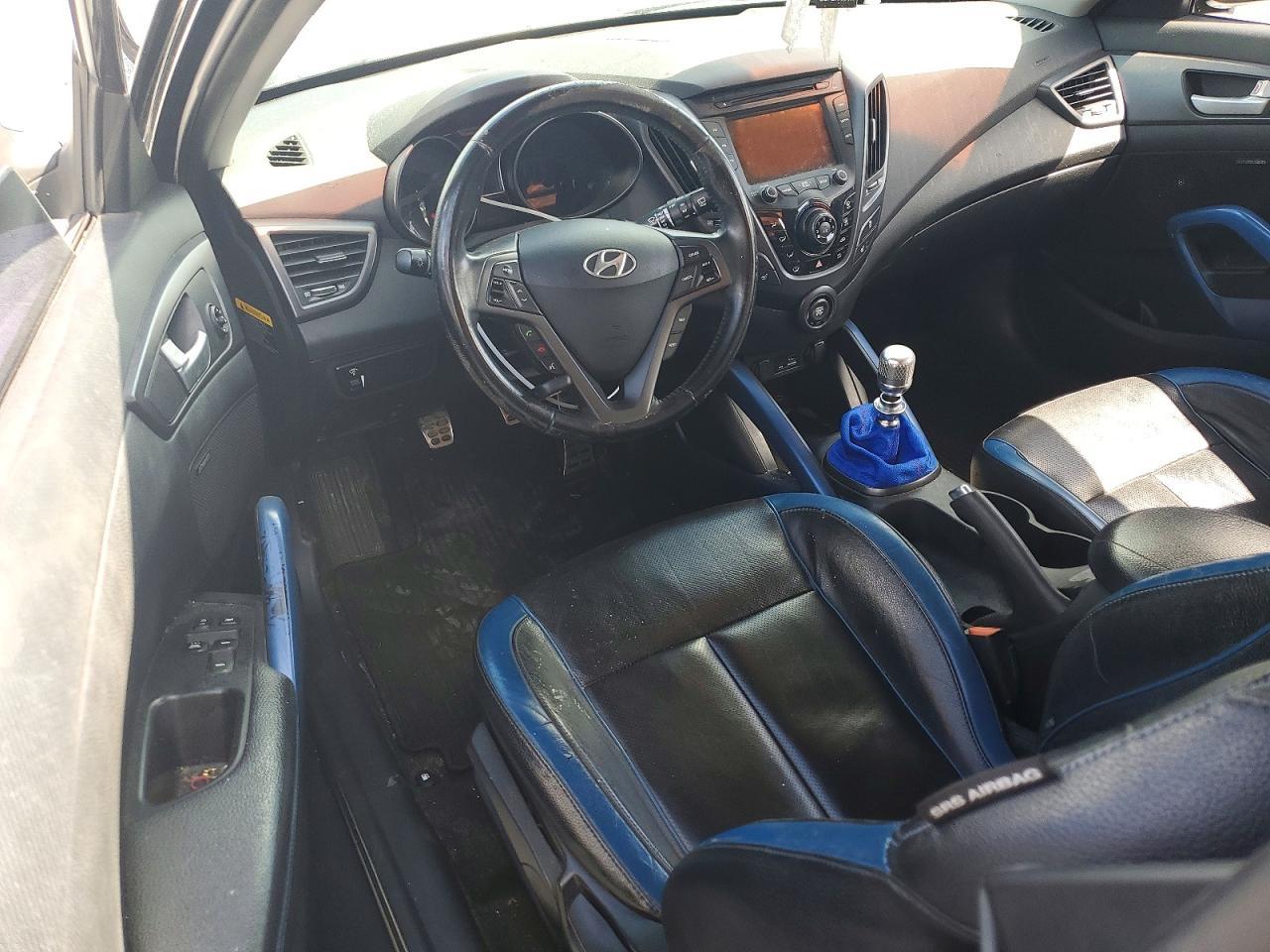 2014 Hyundai Veloster Turbo - zdjęcie 8