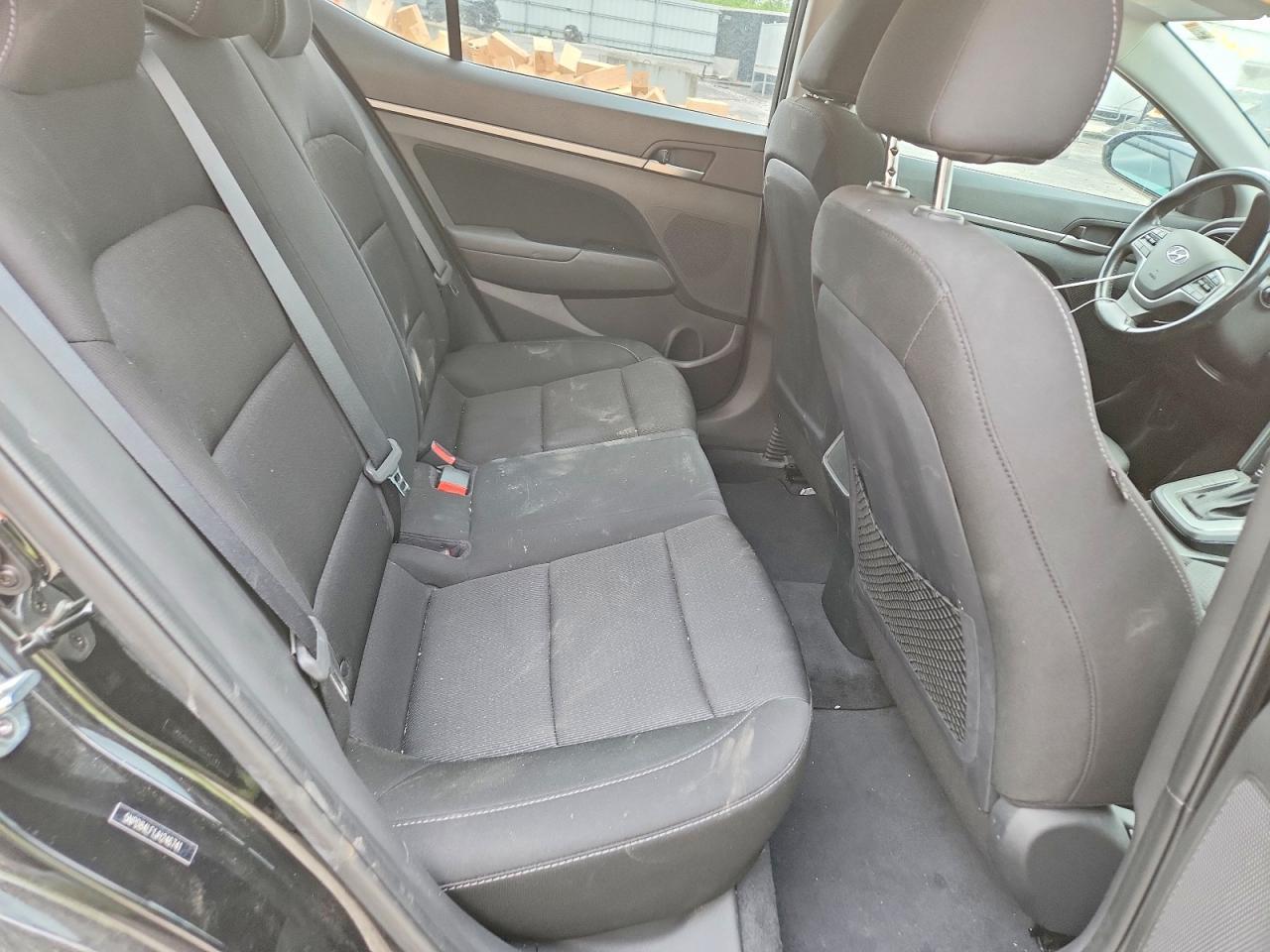 2018 Hyundai Elantra Value Edition - zdjęcie 10