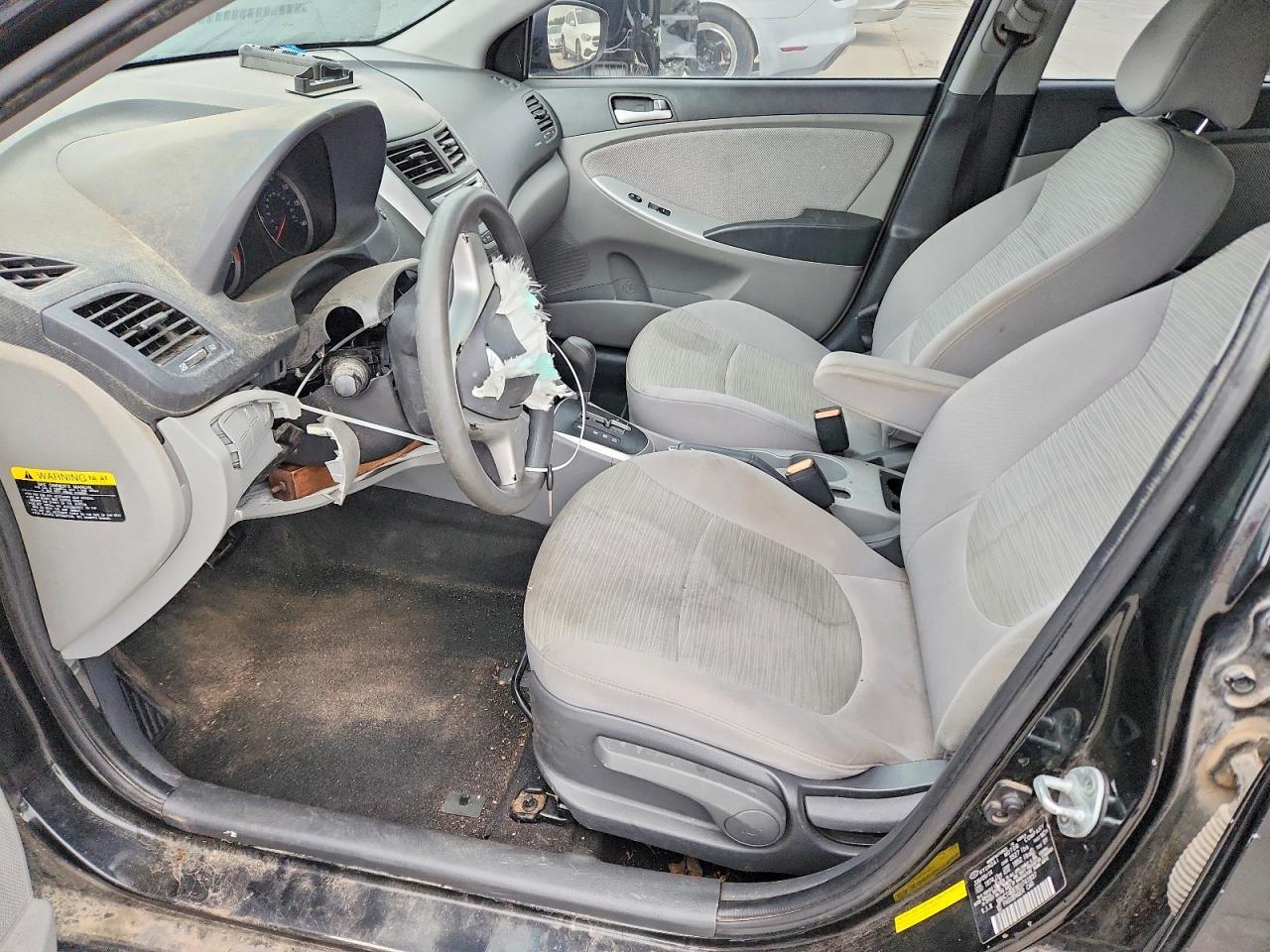 2014 Hyundai Accent Gls - zdjęcie 7