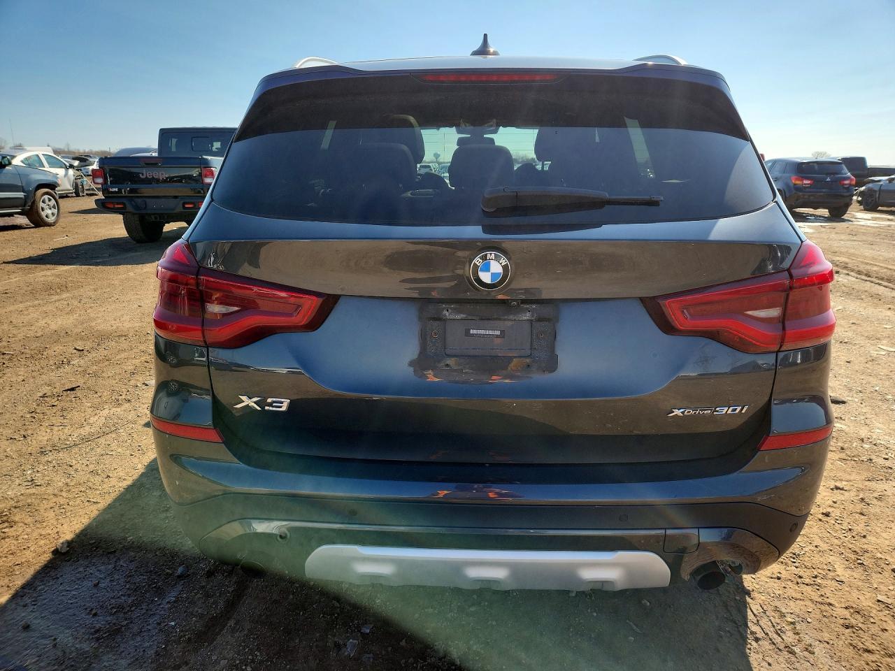 2021 BMW X3 xDrive30I - zdjęcie 6