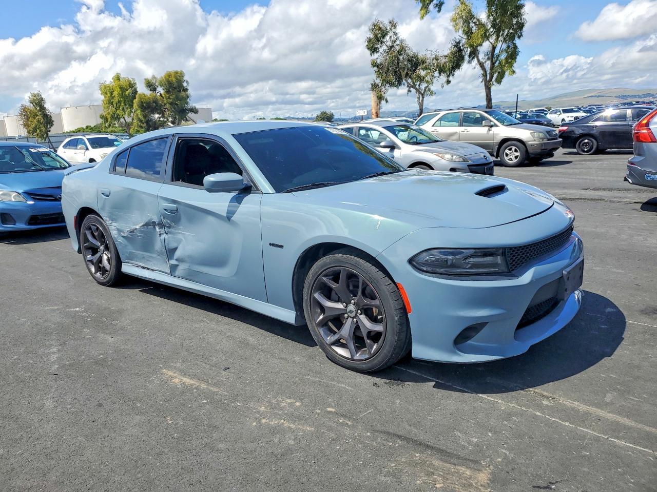 2019 Dodge Charger R - zdjęcie 4