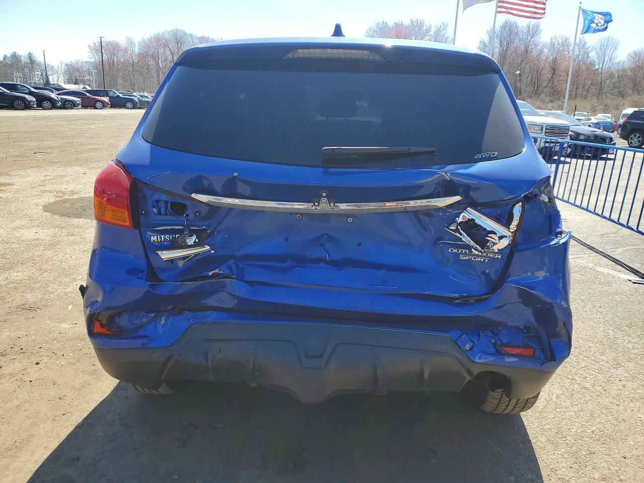 2018 Mitsubishi Outlander Sport Es - zdjęcie 6