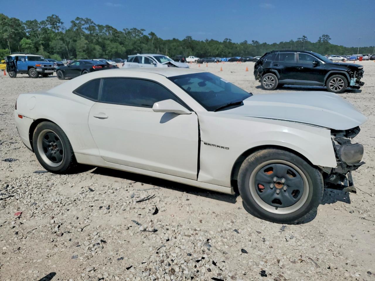 2015 Chevrolet Camaro Ls - zdjęcie 4