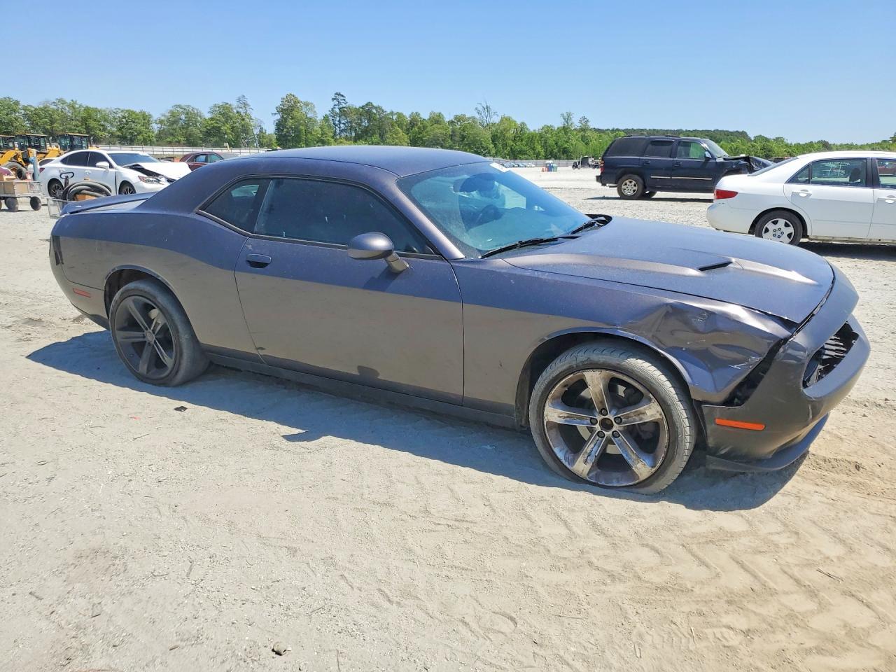 2019 Dodge Challenger Sxt - zdjęcie 4