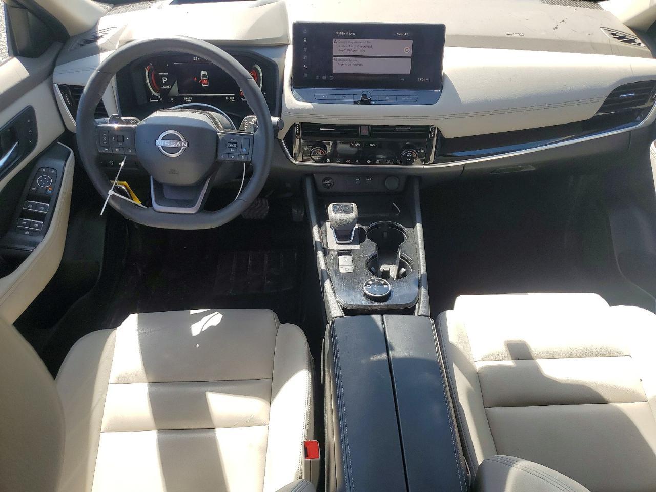 2025 Nissan Rogue Sl - zdjęcie 8