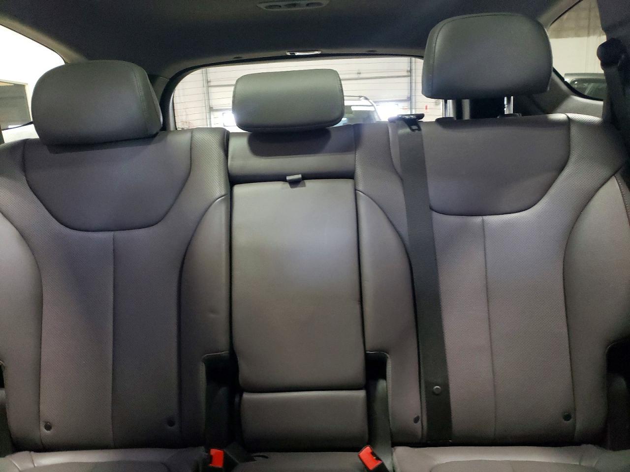 2019 Hyundai Santa Fe Ultimate 2.4L - zdjęcie 10